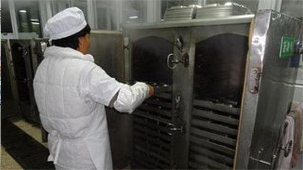 電鍋爐小知識&mdash;學校食堂使用電蒸汽鍋爐的好處